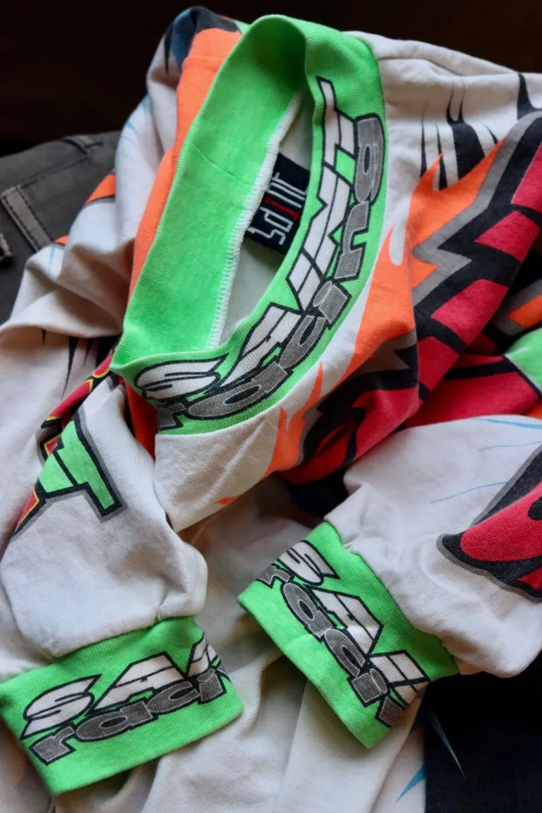 SAINT MICHAEL 24SS SAINT FORCE L/S TEE New Racing Retro Long Sleeve Off-white S-XL Front, left and right sleeves, even ribs are printed. There are more than 30 sets of samples in total. They are extremely complicated and all are oversized screen versions. Ready-made garments are washed and worn with Vintage value.